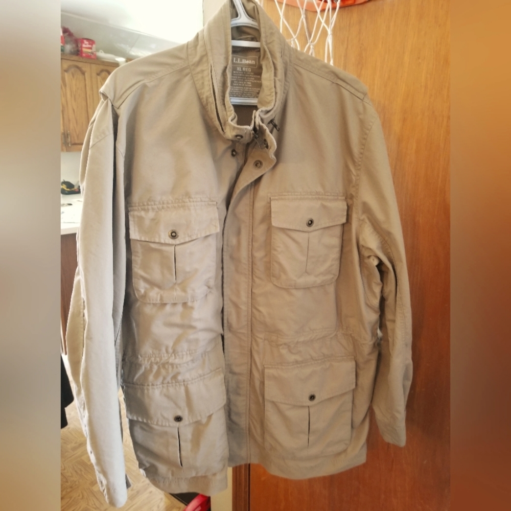 L L Bean men's XL fall/spring field jacket